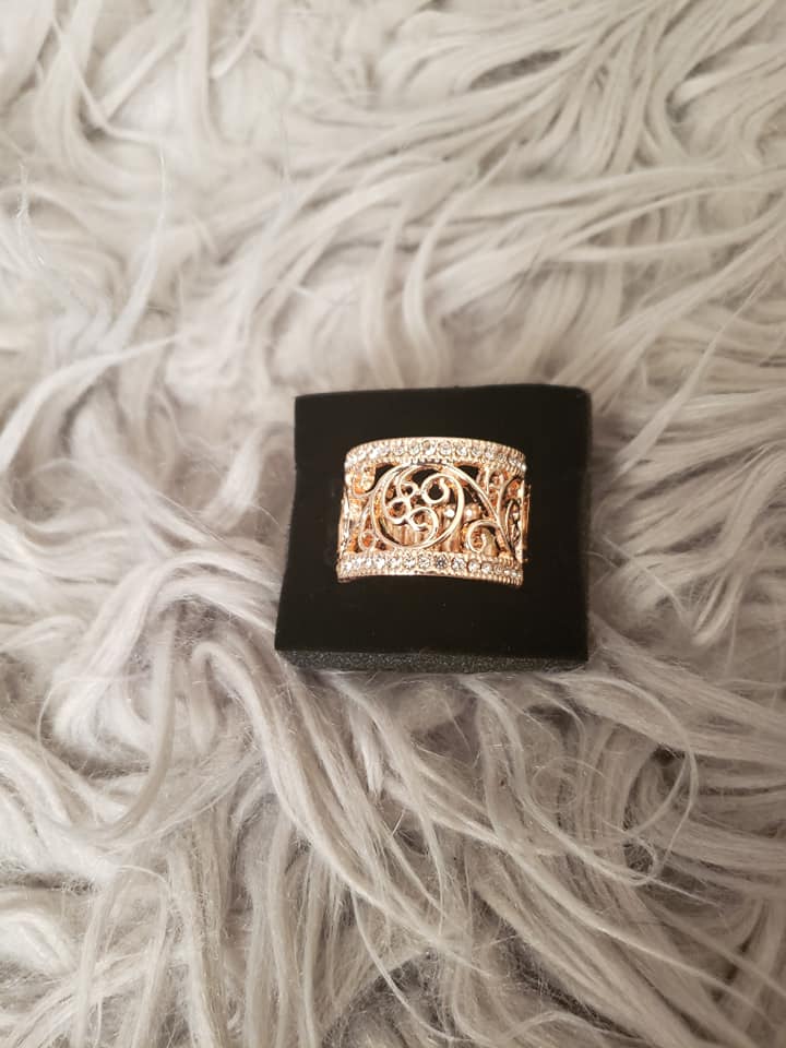 Regal reflections rose gold ring Clearance