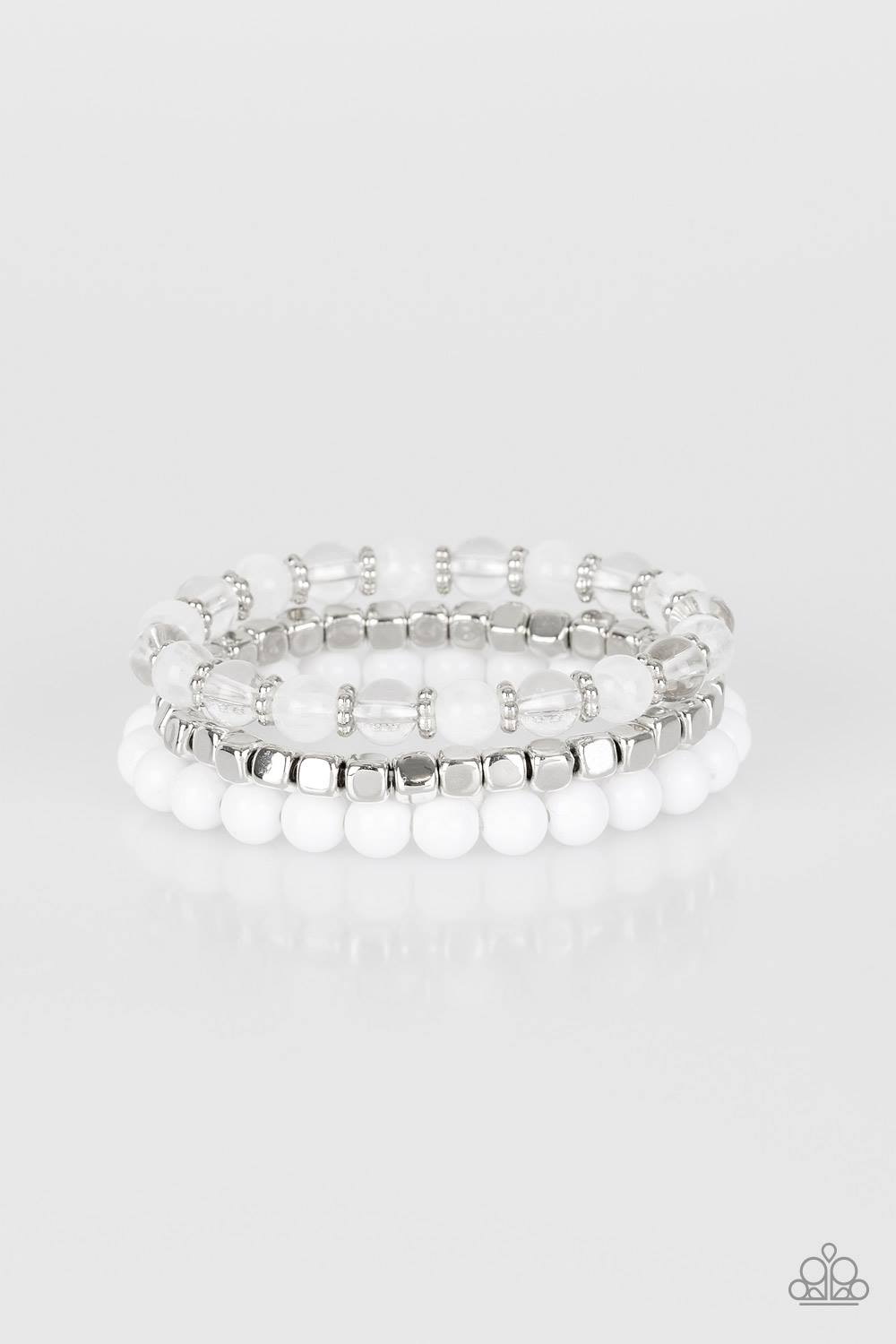Globetrotter Glam - White