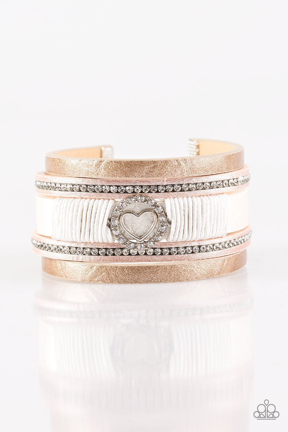 Se necesita corazón - Multicolor