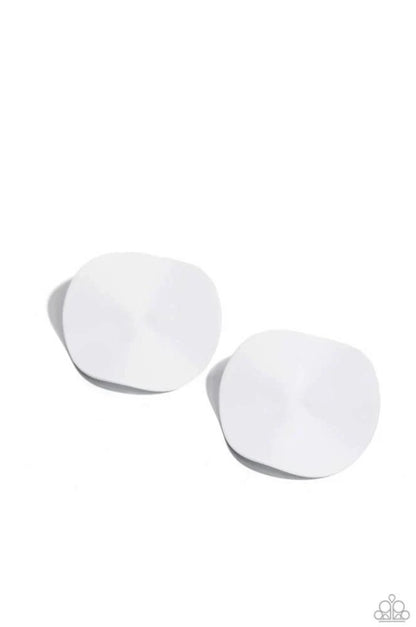 Moody Masterpiece - White