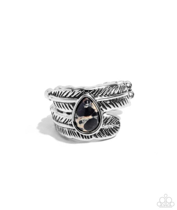 Feathered Feature - Black