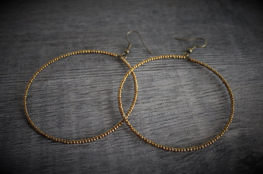 Básicamente con cuentas - Latón