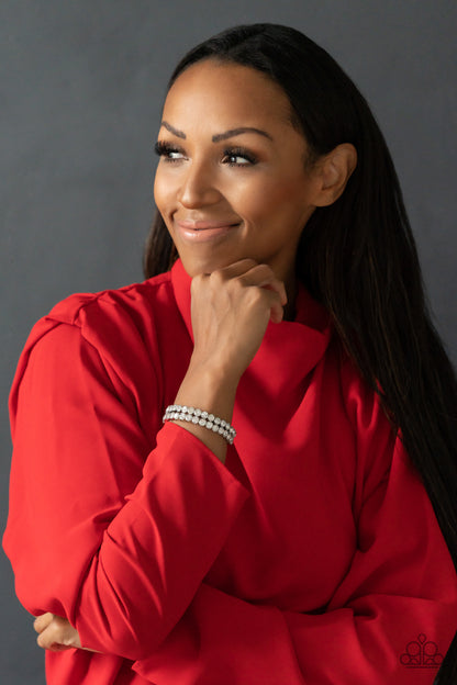 Majestad de megavatios - Blanco