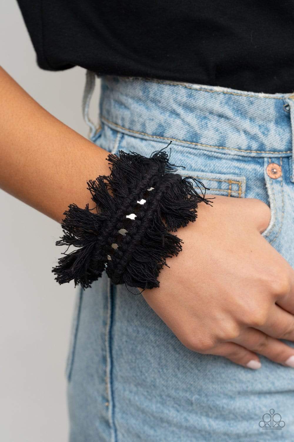Homespun Hardware - Black