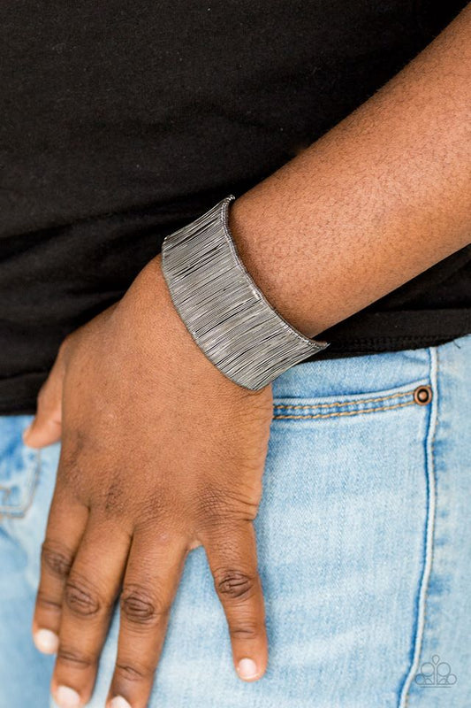 La meca del metal - Negro