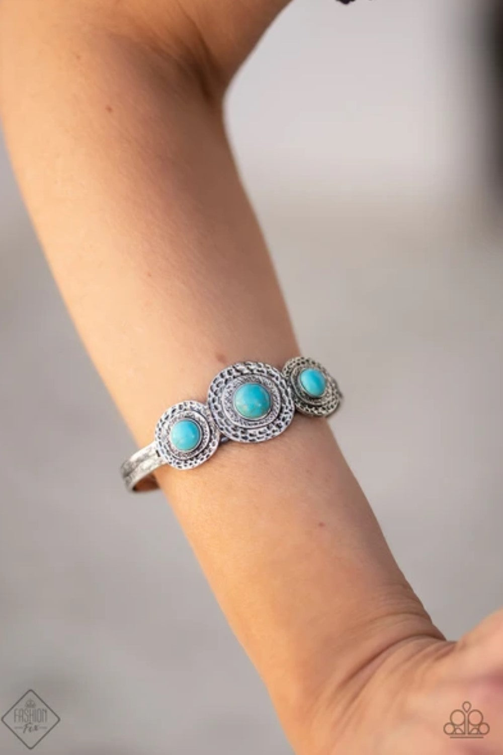 Tiger Retreat - Blue